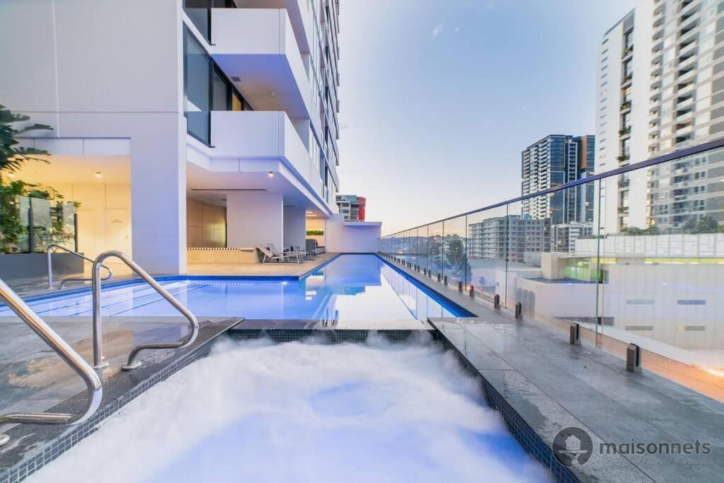 Mod Brisbane Apt Near Southbank W Pool & Parking Exterior foto